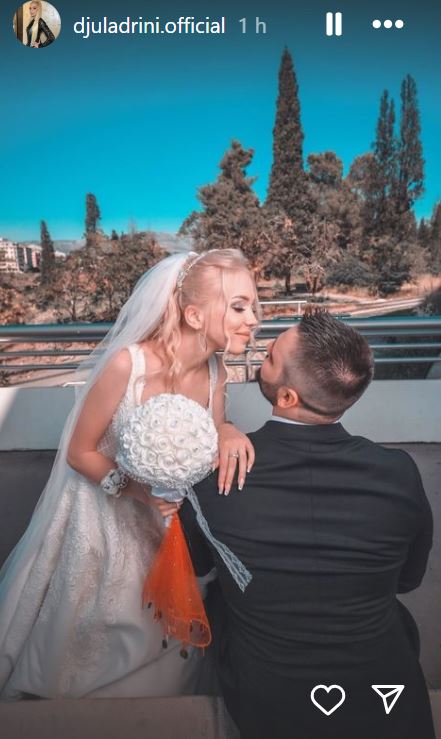 Slavlje u domu Đule Drini: Pevačica i njen suprug podelili srećne vesti: "Zauvek volim te" FOTO 9 djula dirni