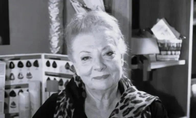 Radmila Živković će počivati u Aleji zaslužnih građana, Narodno pozorište se oprašta od čuvene srpske glumice 5 image 15 20