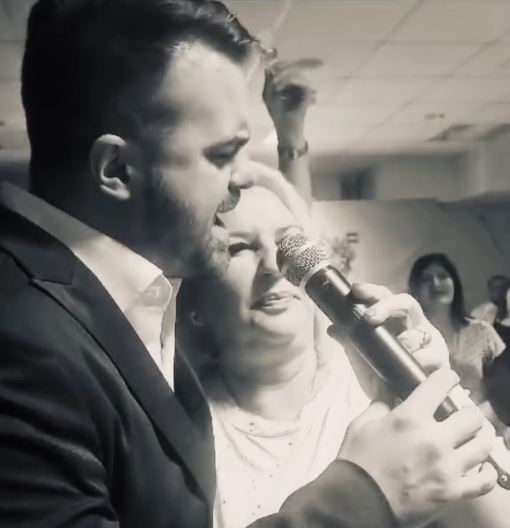 ČISTA MAGIJA: Pobednici "Zvezda Granda" i "Nikad nije kasno" ukrstili glasove (VIDEO) 5 sabina i dusan