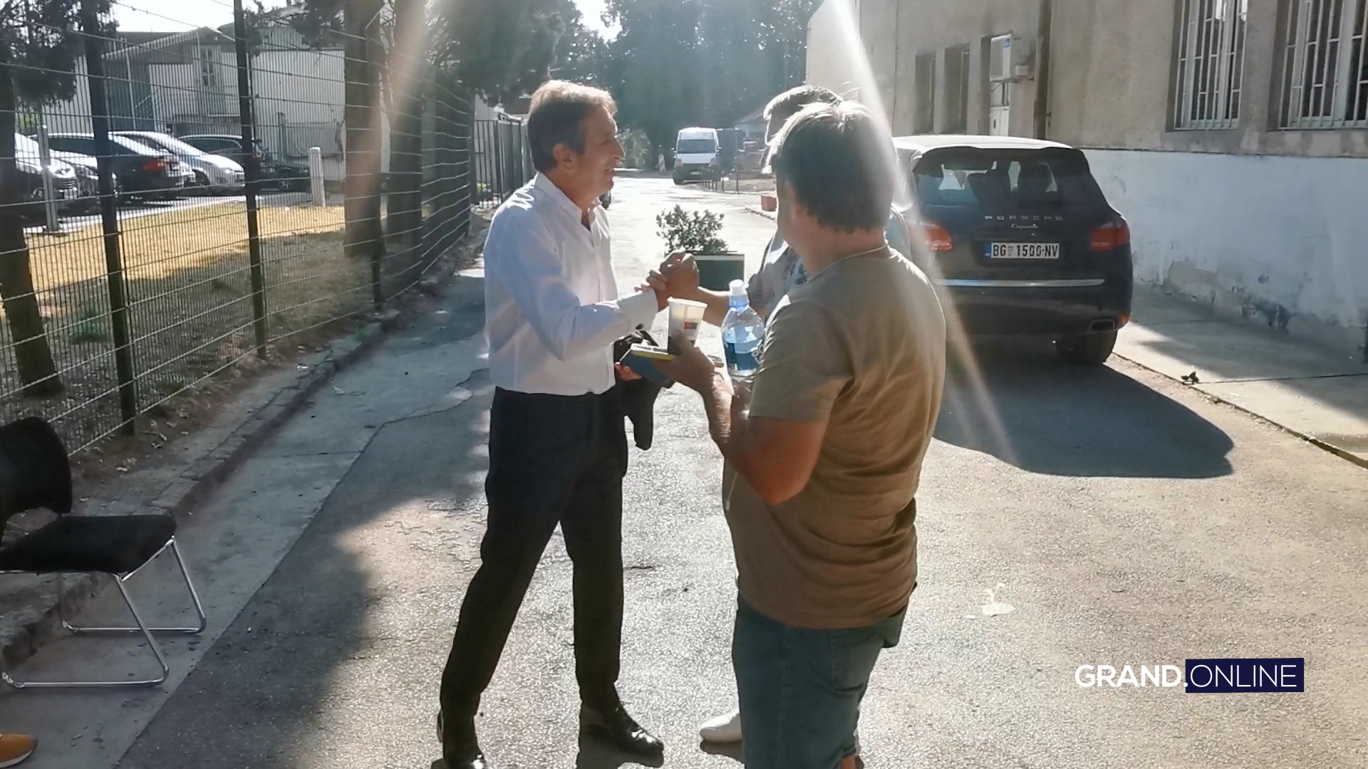 Žika Jakšić stigao na prvo snimanje "Nikad nije kasno", evo kome se voditelj najviše obradovao VIDEO 5 žika jakšić