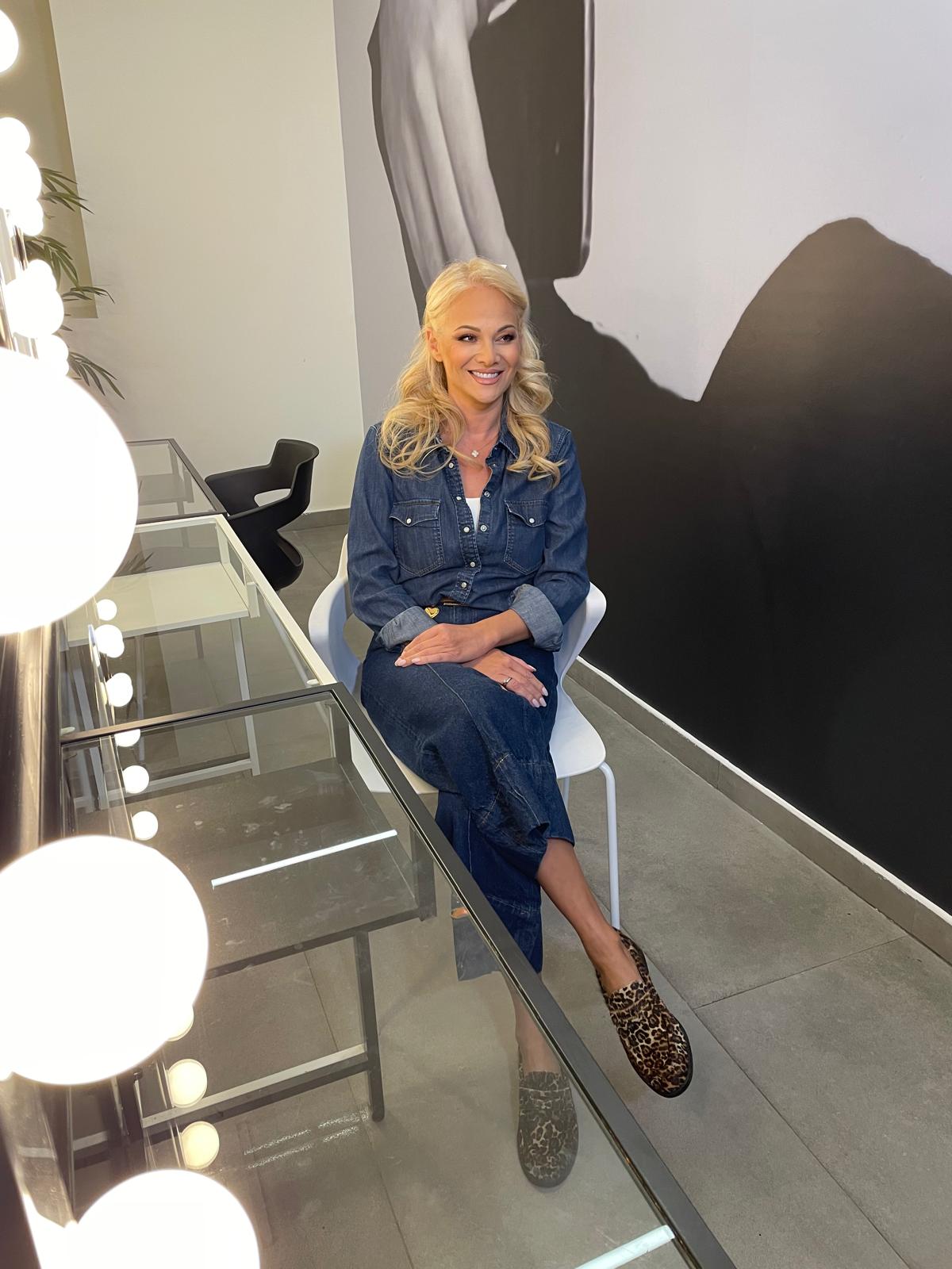 Ilda Šaulić na ivici suza pred početak koncerta: "Emotivna sam kada pričam o njemu" VIDEO 6 PHOTO 2024 10 10 19 31 30 1