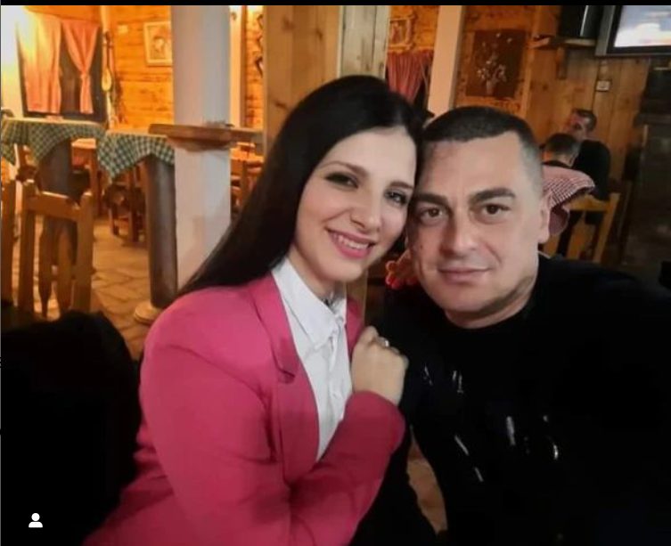Bila je najmlađa ZVEZDA GRANDA, sad ljubi 20 godina starijeg: Evo kako izgleda novi dečko Milice Stanišić 13 Screenshot 2024 10 31 132036