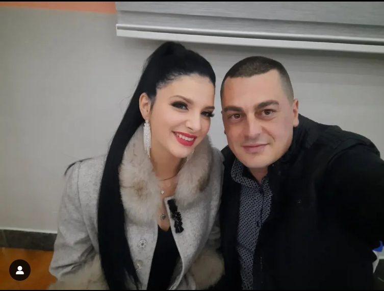 Bila je najmlađa ZVEZDA GRANDA, sad ljubi 20 godina starijeg: Evo kako izgleda novi dečko Milice Stanišić 10 Screenshot 2024 10 31 132044