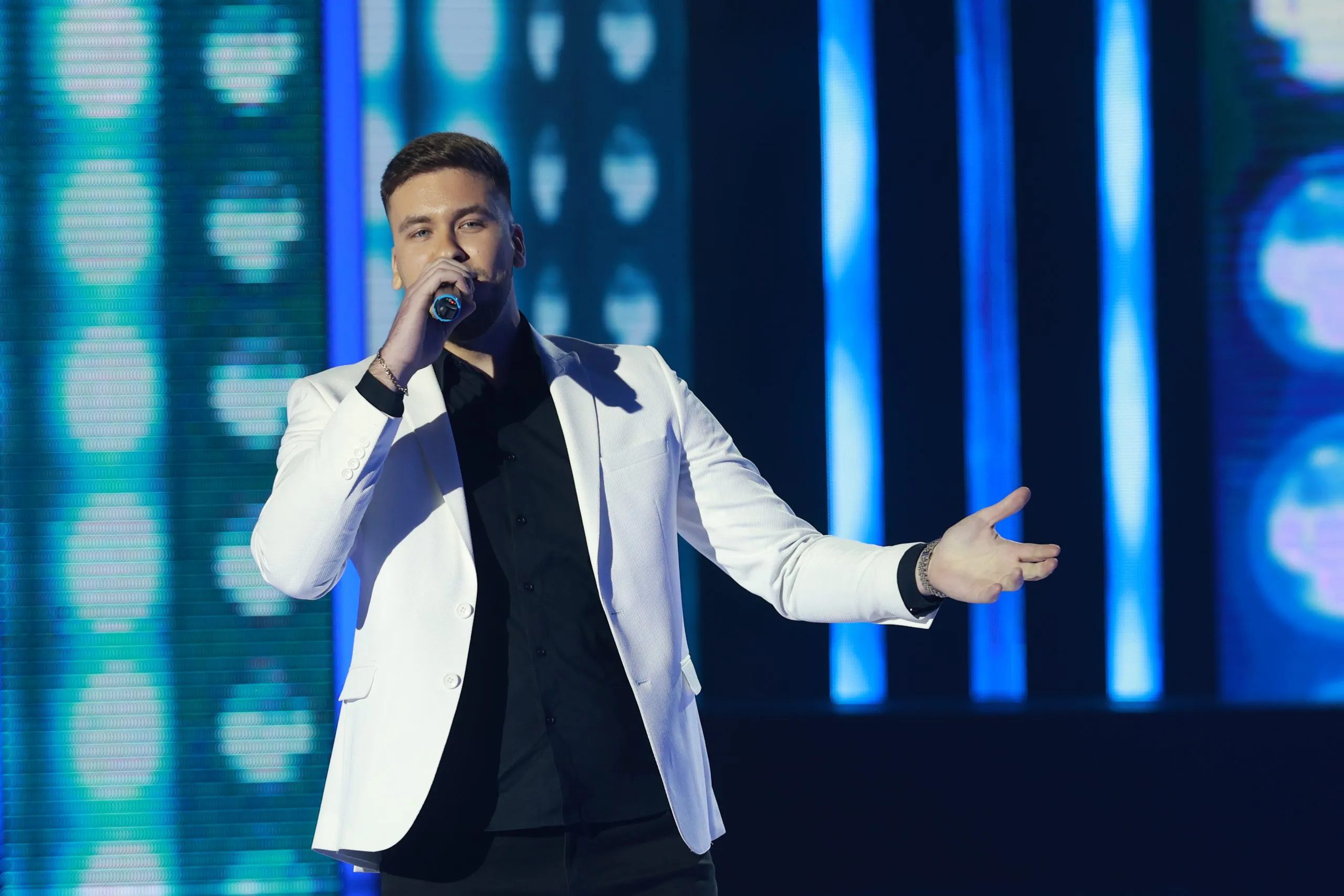 Petar Krekić se pojavio na snimanju nove sezone "Zvezda Granda" i sve zbunio: "Malo mi je čudno" VIDEO 8 image 2 15