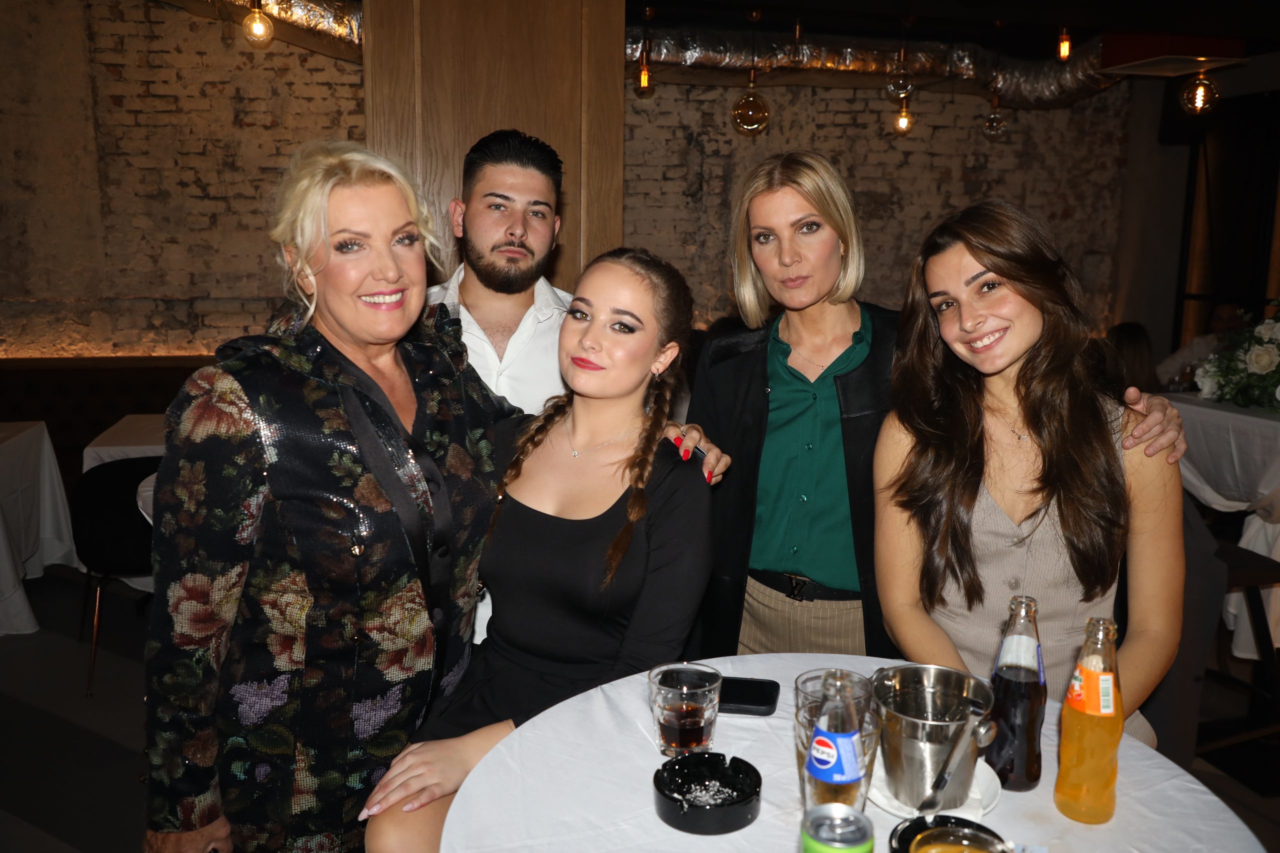 Snežana Đurišić ima unuke za ponos FOTO 5 snezana djurisic koncert 7