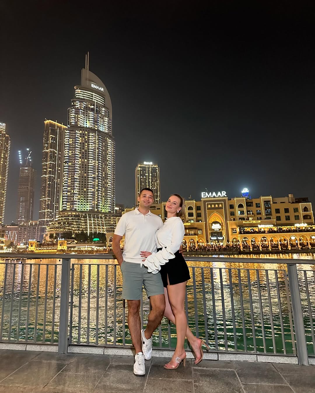 Šejla Zonić zapevala Brenin hit nasred Dubaija, kažu da je bolja od originala VIDEO 6 468135955 18474261607035159 5143559061361773425 n