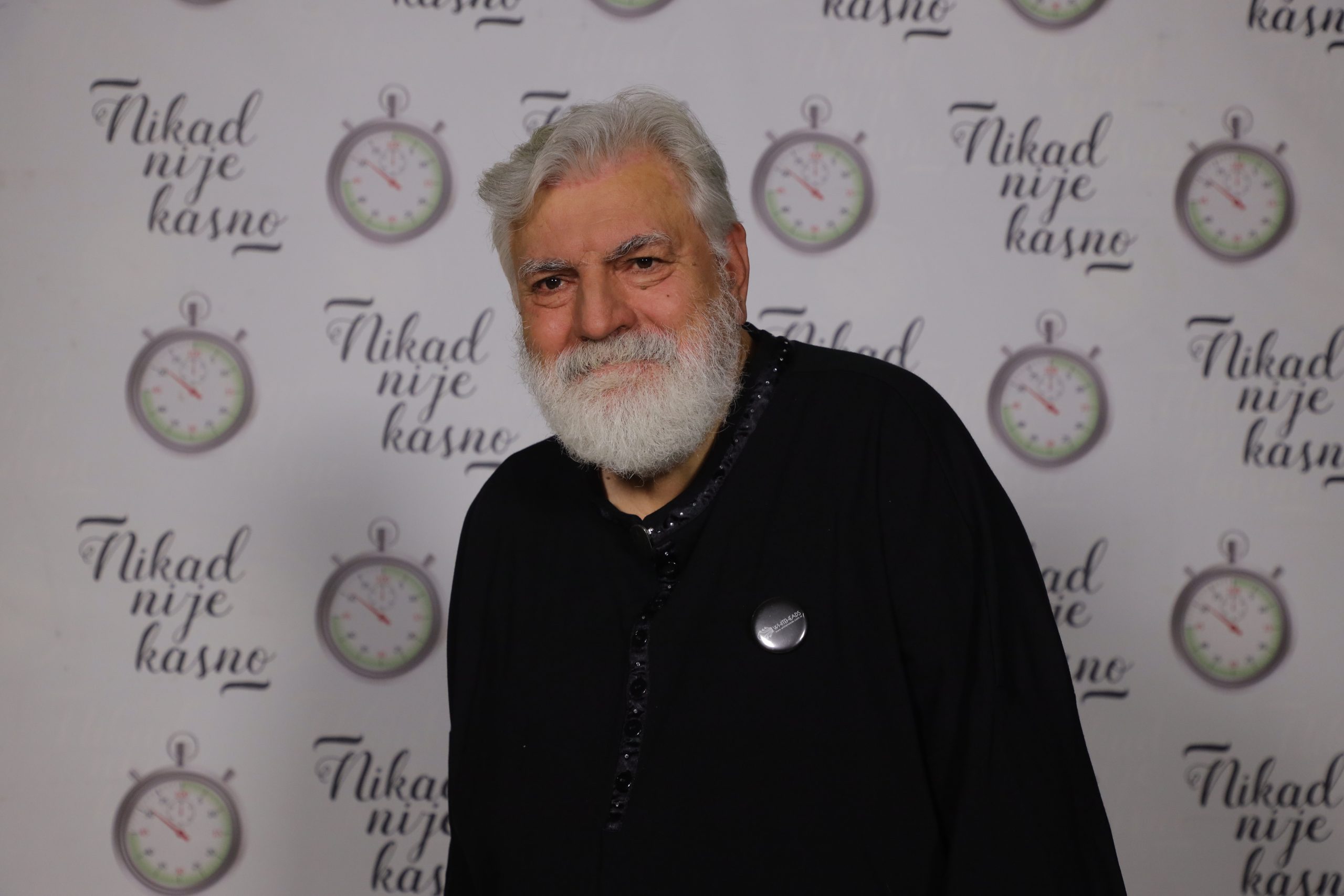 Od svetski poznatog muzičara, do glumaca: Evo ko sve večeras nastupa u "Nikad nije kasno" 20 DAMIR KOMNENOVIC 63 GOD. RIJEKA 10