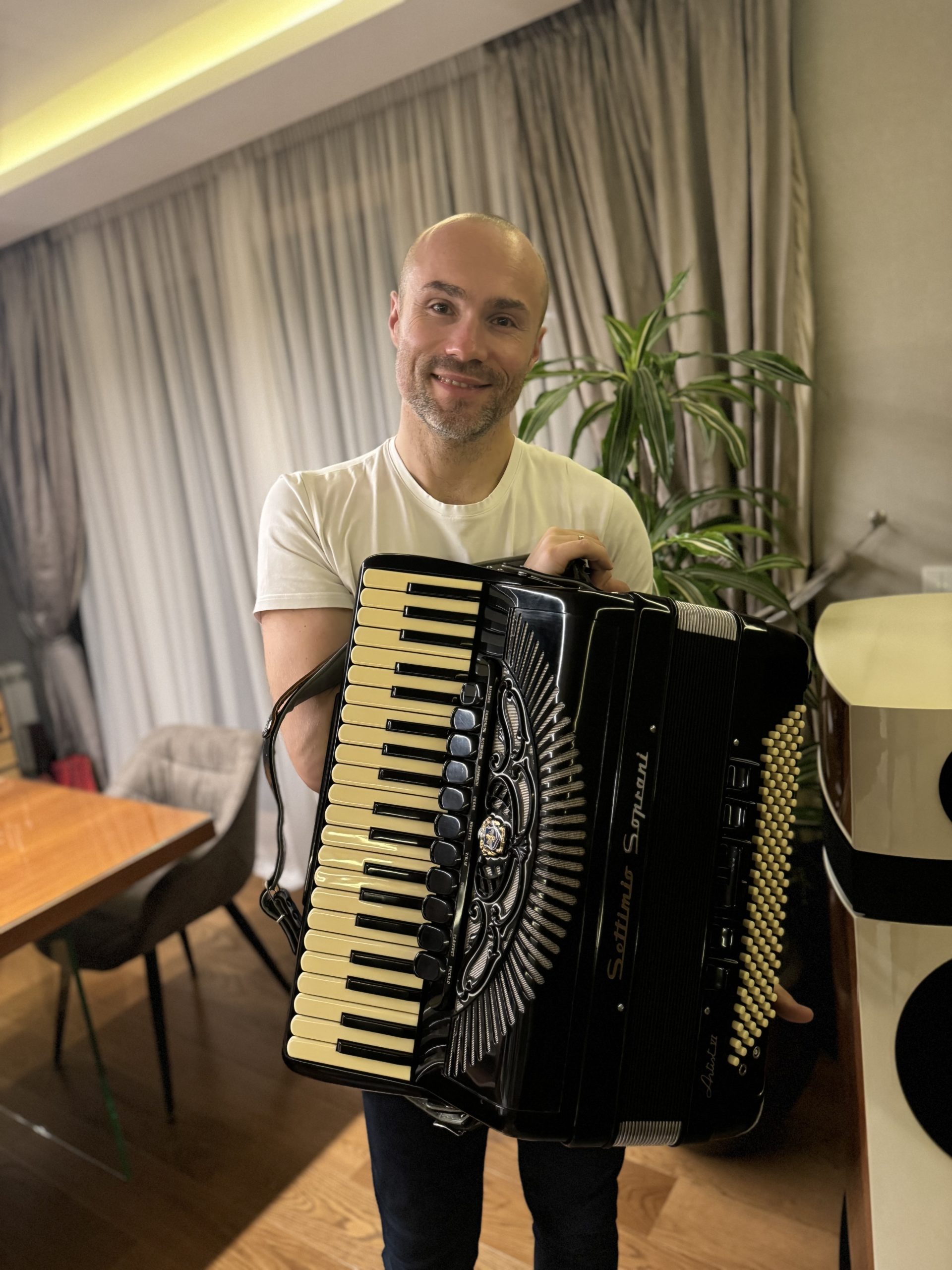 "Celog života sam sanjao o njoj": Aleksandar Sofronijević posle ženidbe sebi ispunio još jednu veliku želju (FOTO) 7 IMG 3811