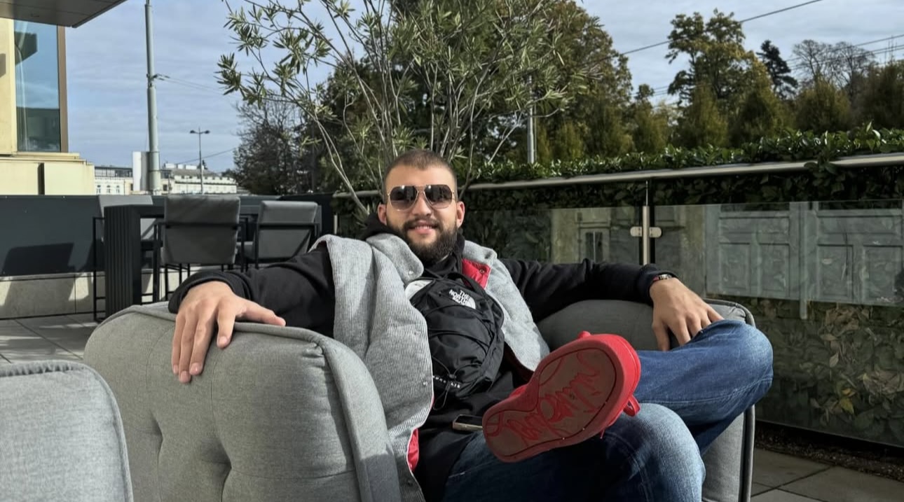 Pogledajte kakav privezak Veljko Ražnatović uvek nosi sa sobom, ima veliko značenje (FOTO) 5 IMG 9855