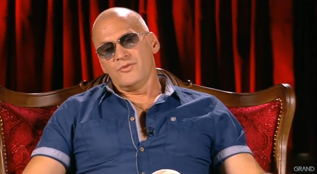 Pevač upao u kreč, do dana današnjeg se bori da progleda: "Život mi je bio pakao" 10 Screenshot 2024 11 19 111850