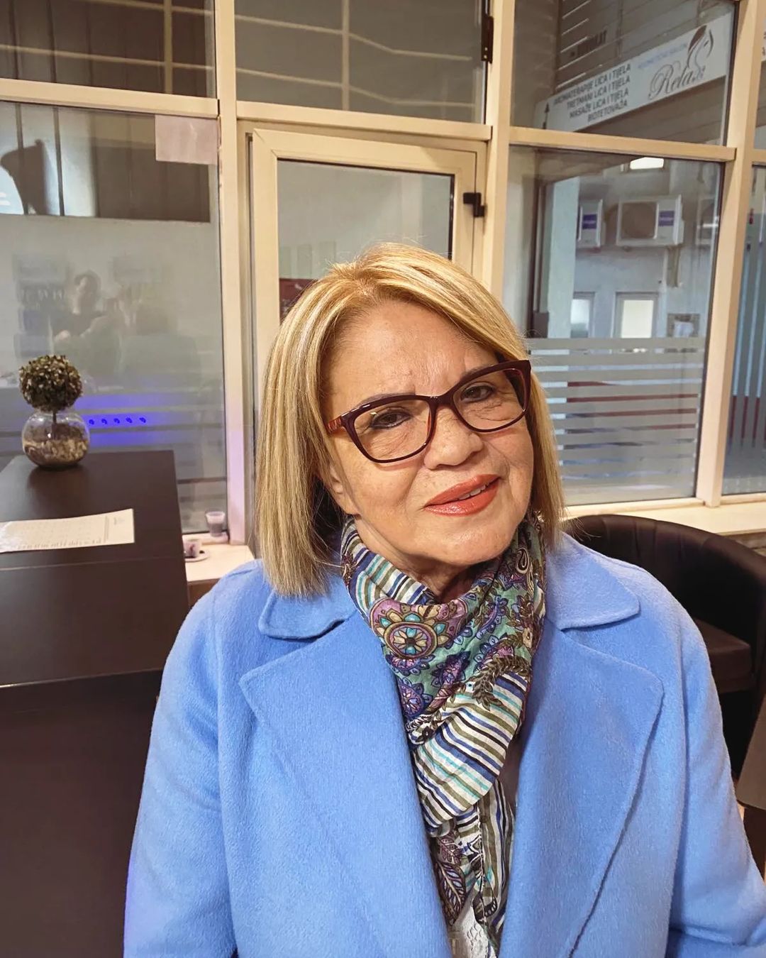 Pojavila se vest da je Šemsa Suljaković preminula, pevačica se odmah oglasila: "Ljudi zovu i plaču" 7 Voli Vas vasa Semsa