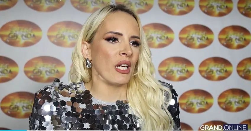 Prvo je izgubila oca, a vrlo brzo majku i očuha: Teška sudbina Nikoline Perković će vas rasplakati 7 image 1 7