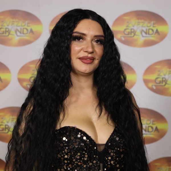 Jasna Pezić 1 JASNA PEZIC 35 GOD. VIROVITICA HR 15
