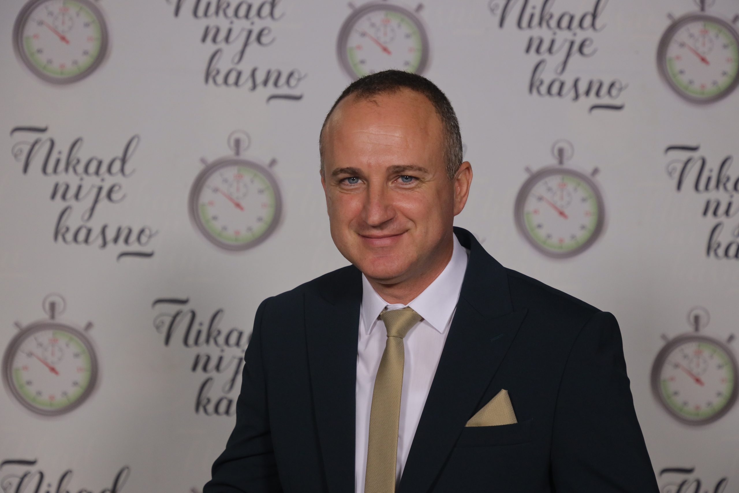 KIRE NAUNOVSKI 45 GOD. SVETI NIKOLAMKD 26