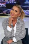 Dea Đurđević dobila neočekivani poklon, voditeljka se iznenadila kao nikada do sada: "Ovo mi je ulepšalo nedelju" (FOTO) 3 Screenshot 2024 12 06 152323