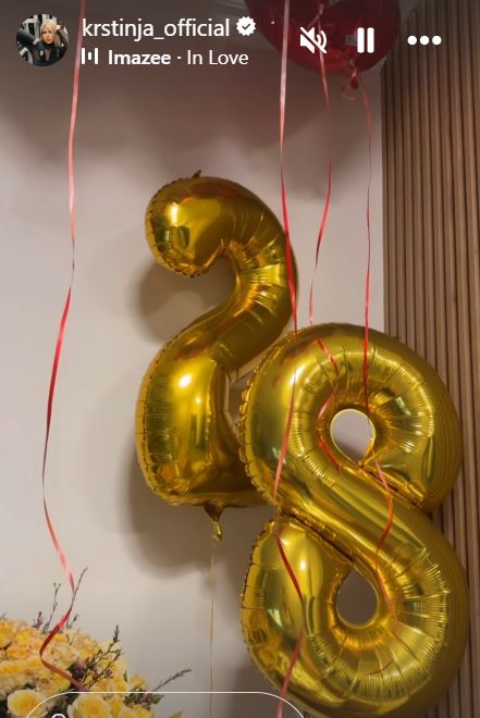 "Hvala ti za najlepšu ulogu u životu" Krstinji priredili iznenađenje u 4 zida FOTO 10 krstinja rodjendan