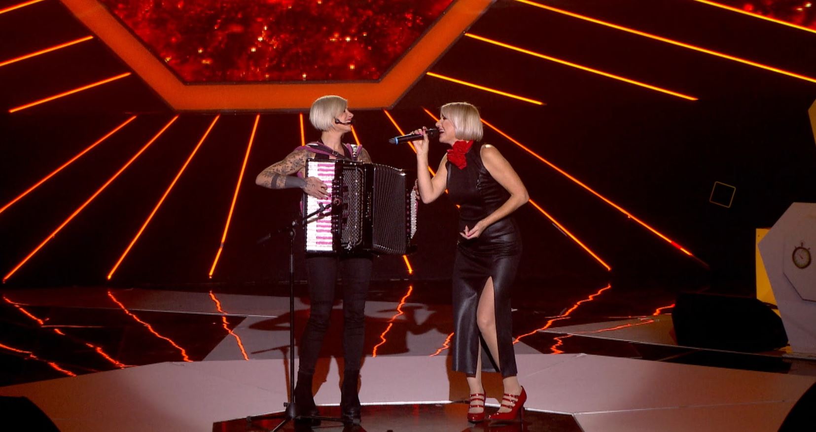 Lidija Rade o problemima sa popularnom ćerkom i njihovom složenom odnosu: ''Bez obzira što sam je rodila, neću da joj krojim život'' (VIDEO) 9 lidija i stela rade