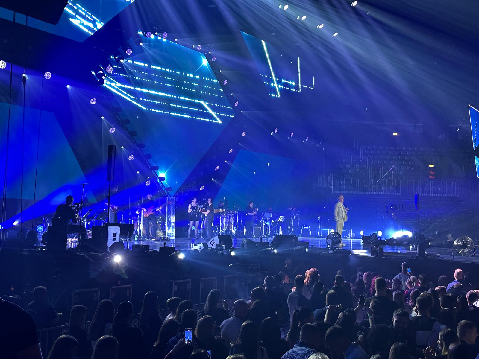 Zvezde Granda na okupu: Da li ste spremni za koncert godine? 5 sasa matic na breninom koncertu 3