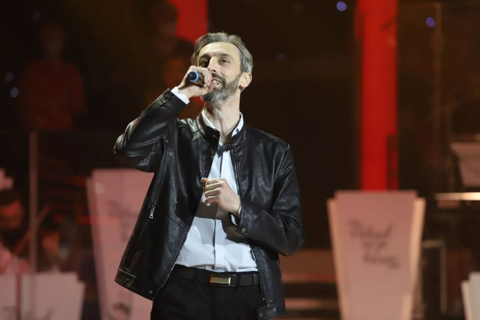 serif husic prokockao pare