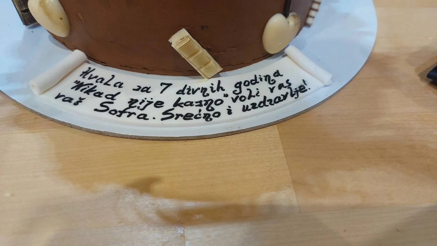 zasto je sofra napustio grand