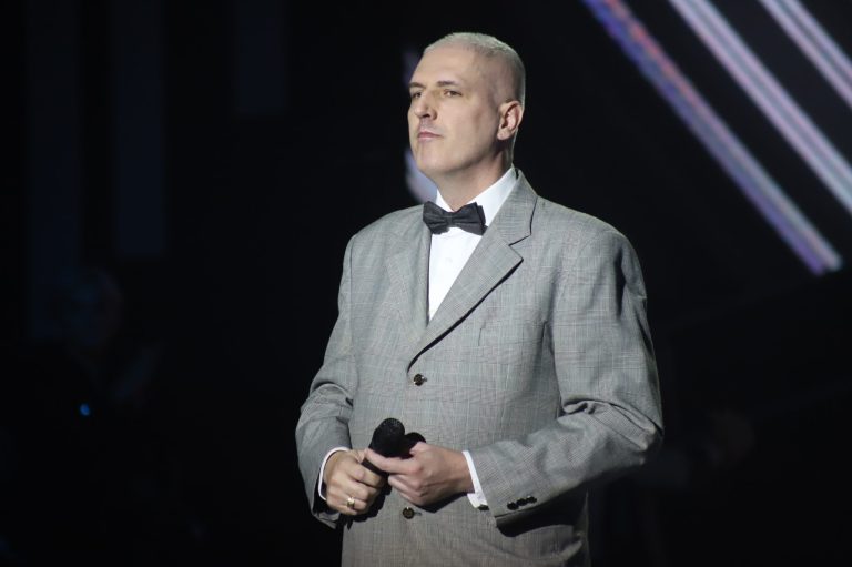 "Mnogo sam pogrešio", Željko Simić otvorio dušu za Grand, pa spomenuo suprugu VIDEO 5 Željko Simić
