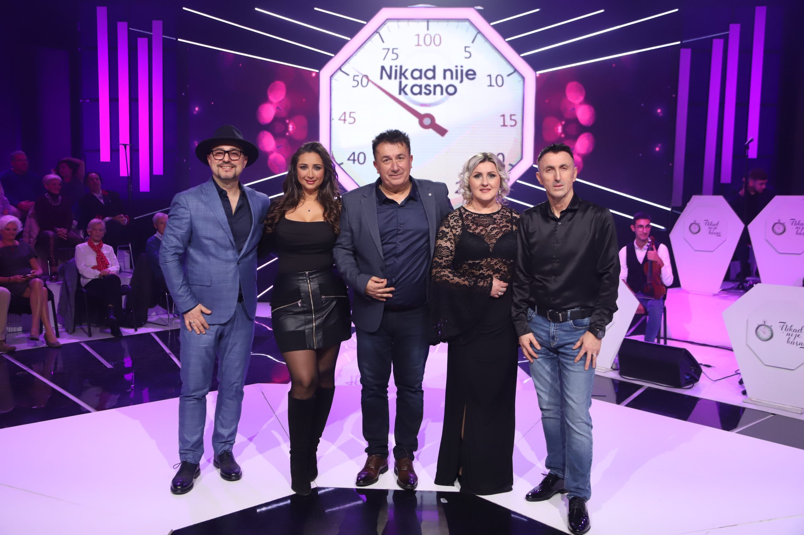 Od Tome do Tine Tarner: Njih petoro vas je zabavilo večeras, a evo ko je uspeo da dogura do trećeg kruga 5 KANDIDATI NNK NNK SNIMANJE 05122024 FOTO ELENA 11