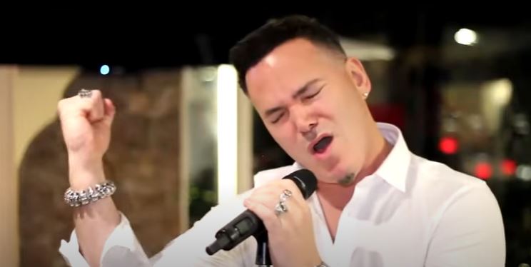 Bivši muž Done Ares napisao pesmu finalisti "Nikad nije kasno" VIDEO 6 azaro