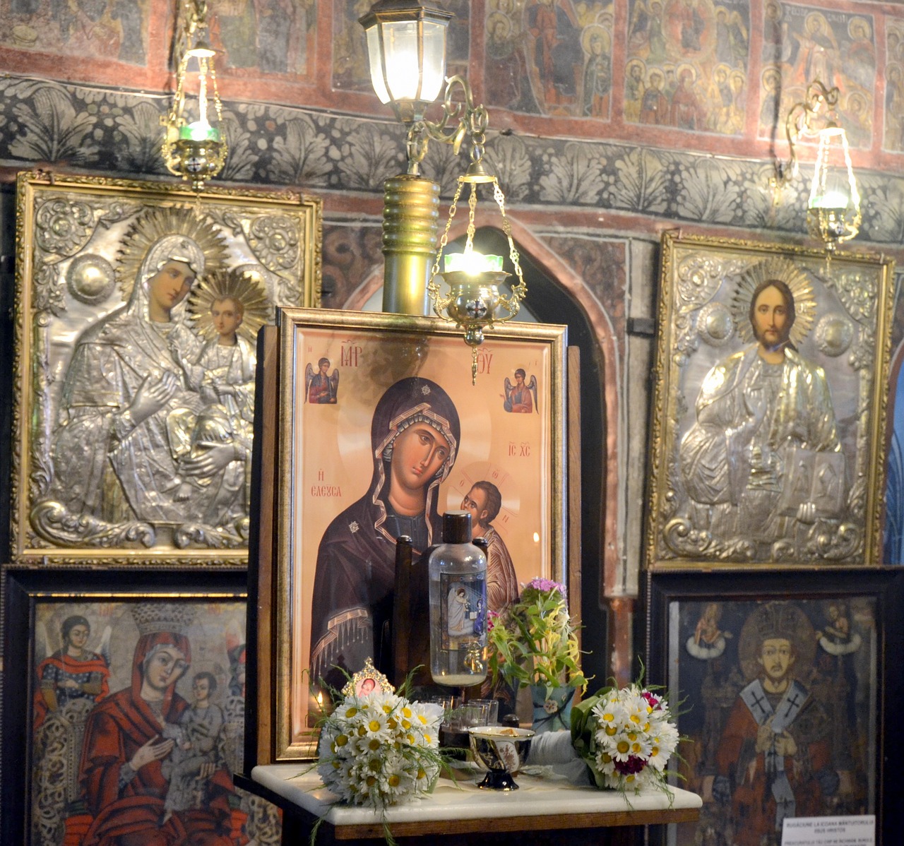 church 836533 1280