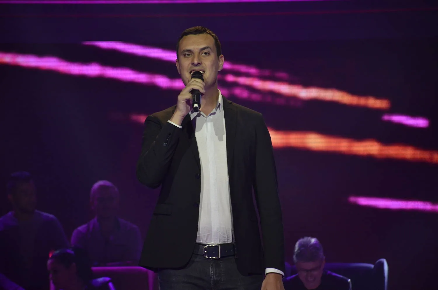 Ubijeni u masakru na Cetinju su rođaci pobednika "Zvezda Granda", oglasio se za Grand: "Celu familiju je pobio, tragedija je velika" 6 darko martinovic 1