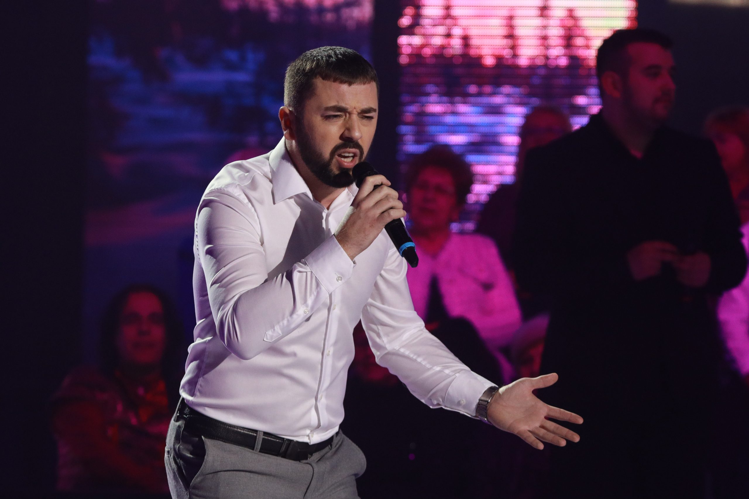 Glas kao sa ploče, i vedrina koja je ispunila studio: ''Zaslužili ste ovo'' (VIDEO) 9 0A0A0896
