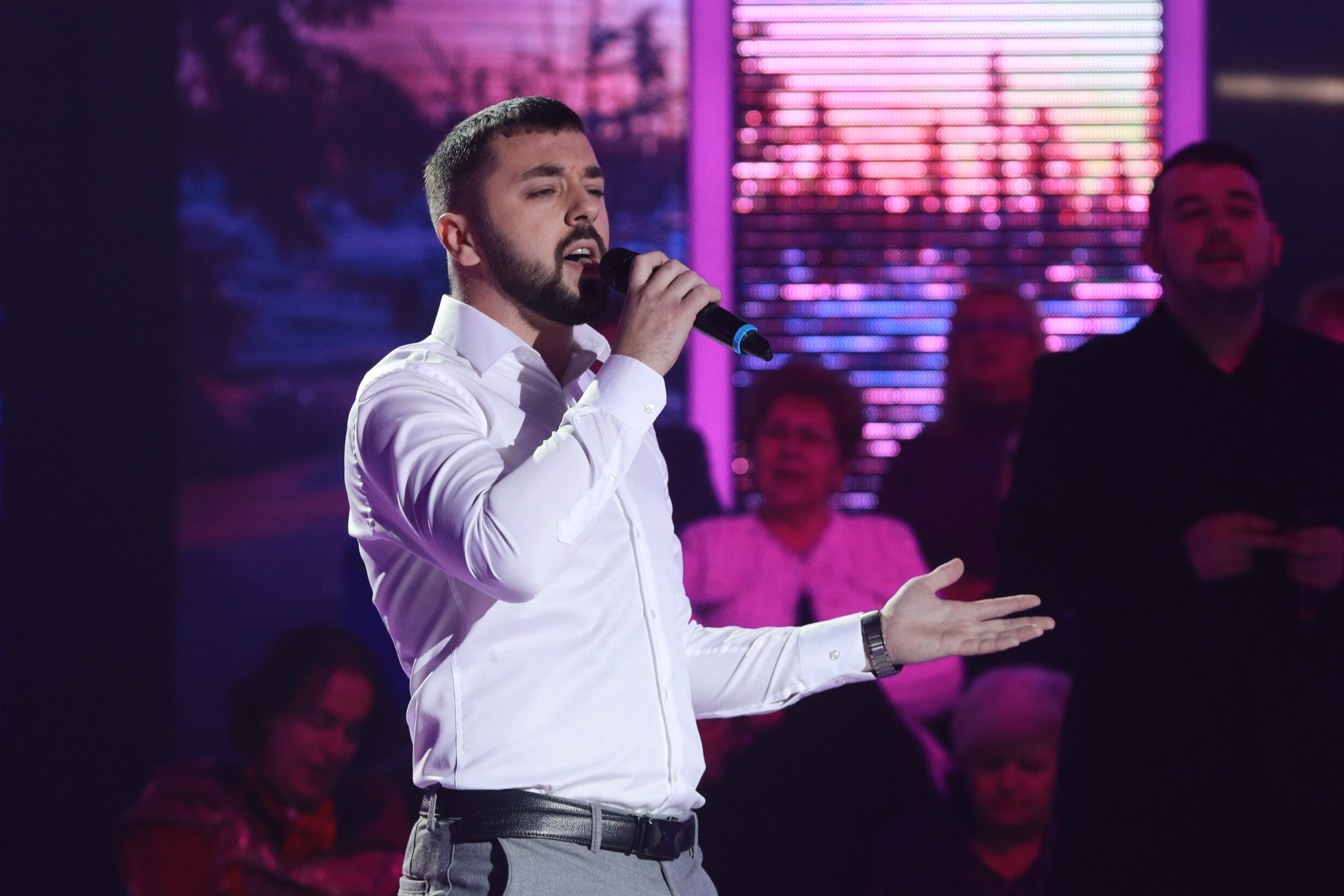 Glas kao sa ploče, i vedrina koja je ispunila studio: ''Zaslužili ste ovo'' (VIDEO) 11 0A0A0899