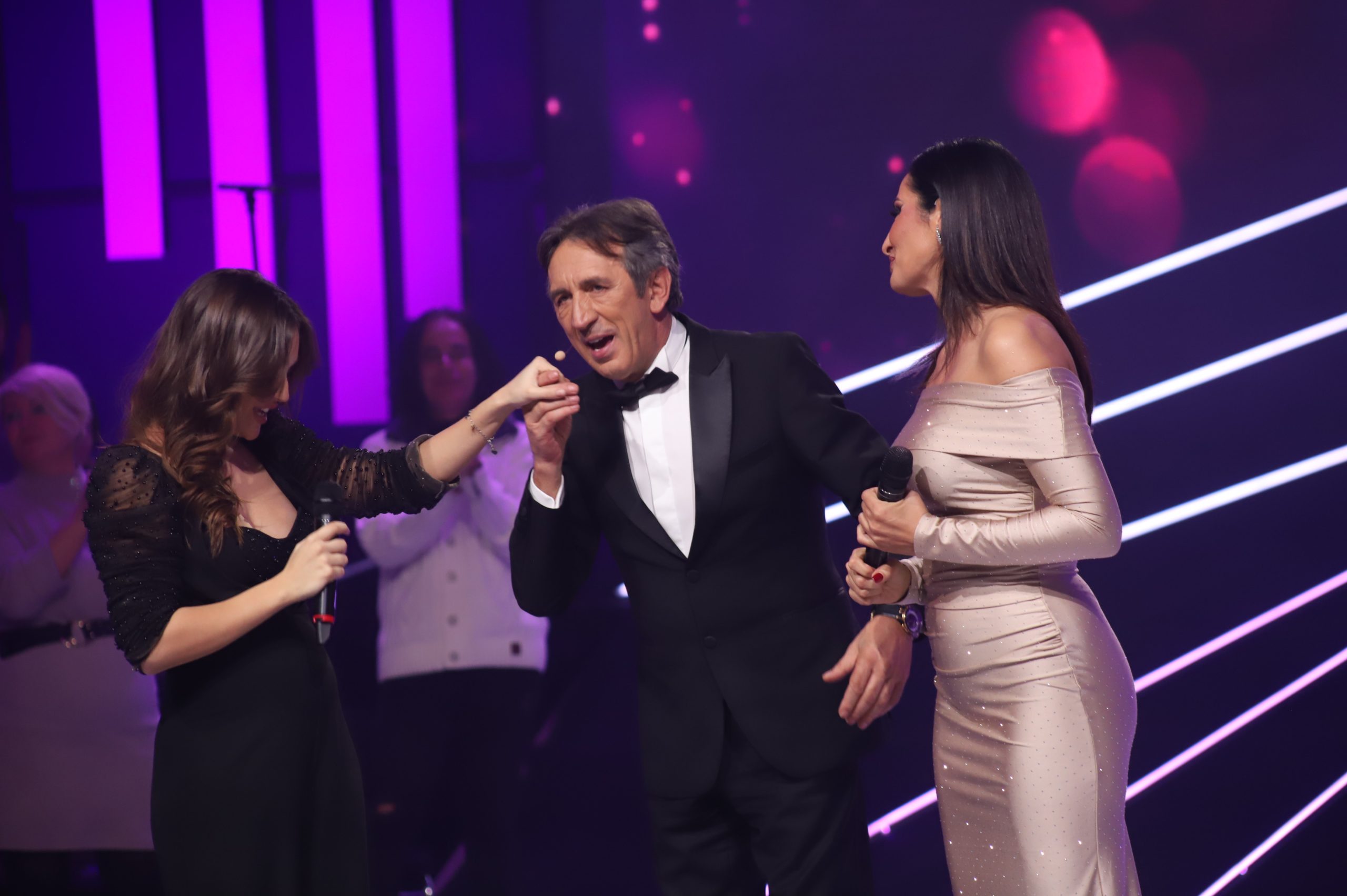 Stiže prinova u orkestar "Nikad nije kasno", Sara Vidaković trudna (VIDEO) 6 IMG 6469