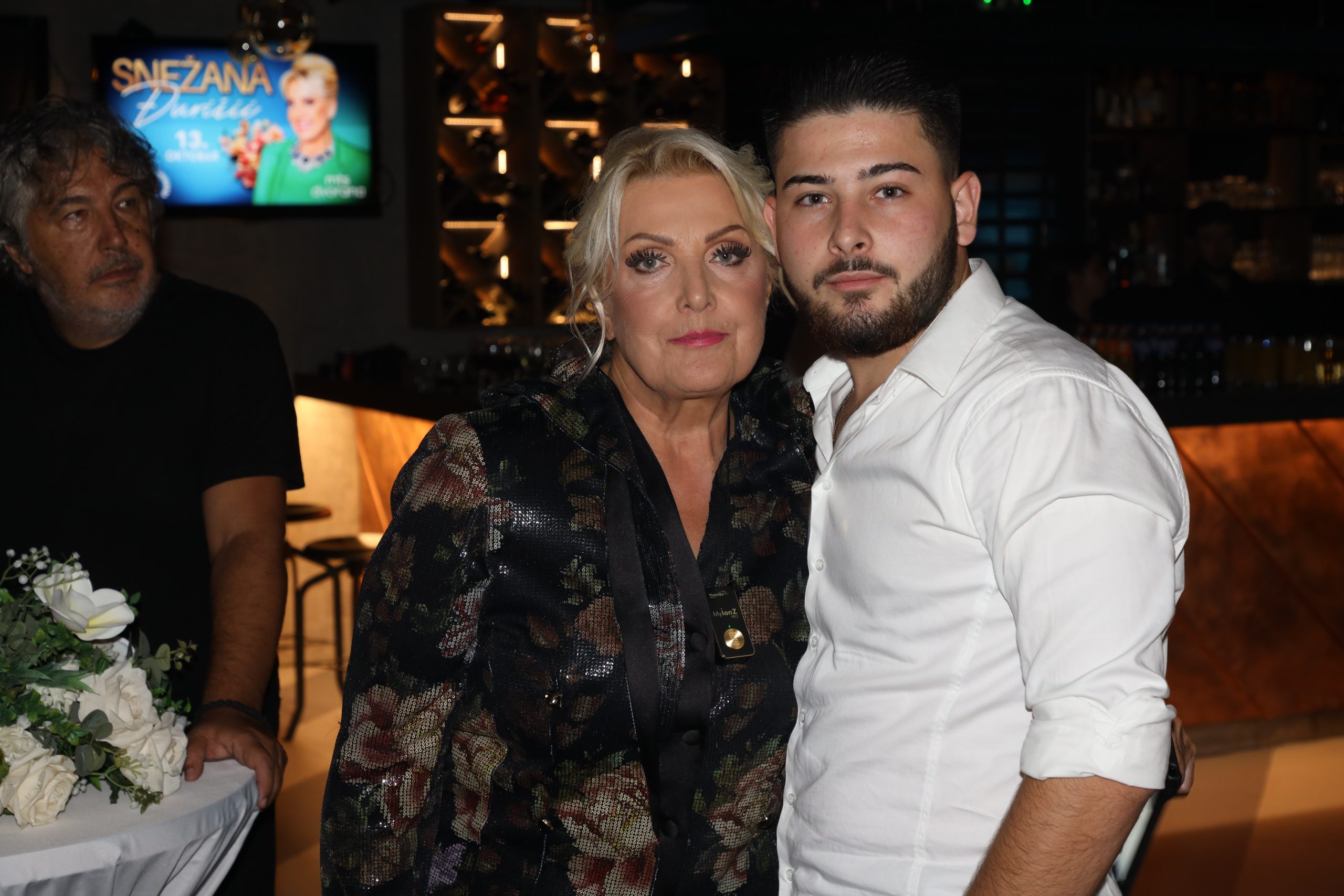 Ovo je unuk Snežane Đurišić, svi komentarišu da je prelep momak FOTO 6 Unuk Snezane DJurisic Milos 1
