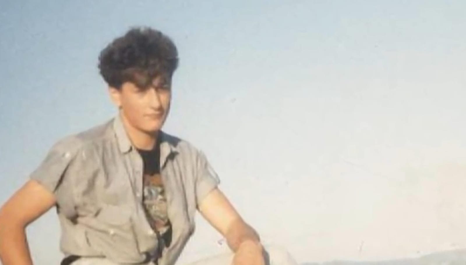 NEKAD I SAD: Ovako je Aco Pejović izgledao kao dete, oduševićete se kada vidite (FOTO) 8 image 7 7