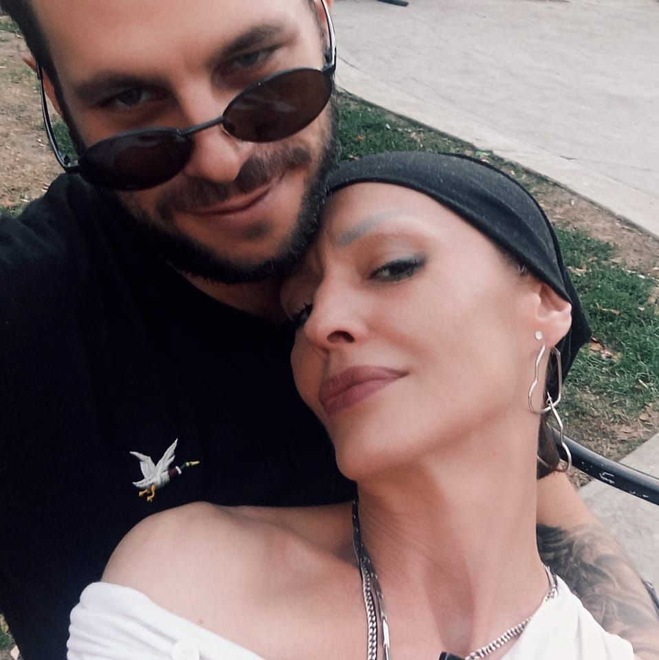 Pevačica (48) iz "Nikad nije kasno" se razvela i našla mlađeg muža: Svadbu organizovala u tajnosti 8 jadranka