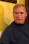 Čeda Marković pokazao gde živi: Umetničke fotografije i stilski nameštaj su samo deo luksuza (VIDEO) 3 stan cede markovica 2