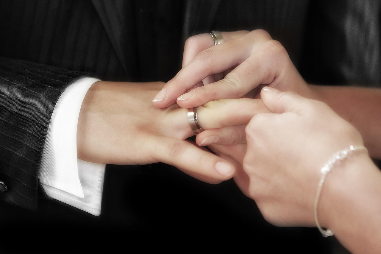 Mnogi od vas greše: Ovo je pravilo nošenja burme i vereničkog prstena 6 wedding 540905 1280