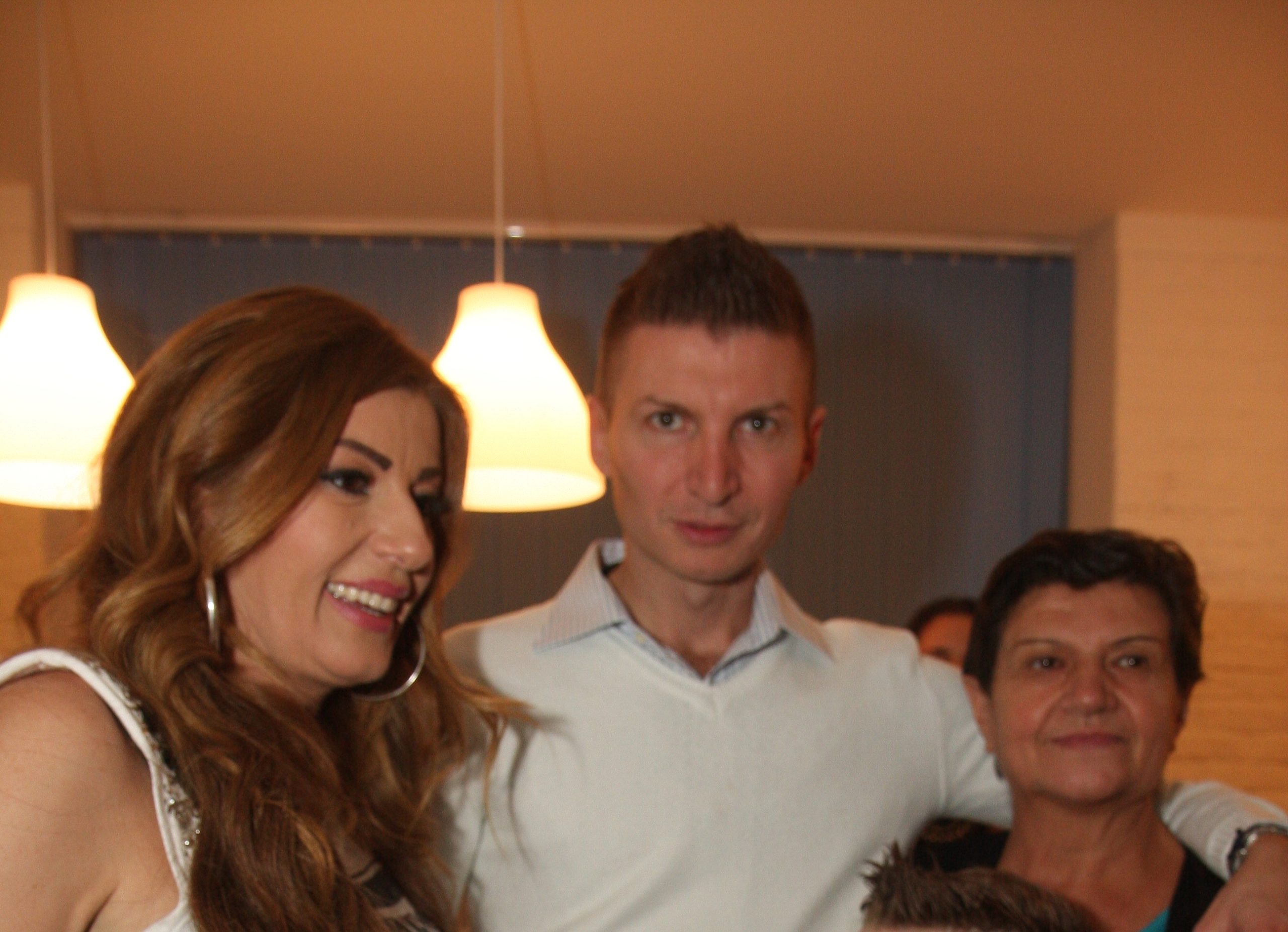 Viki Miljković slomljena od bola nakon smrti brata: "Tamo gde ideš ima ko da te čuva" 6 IMG 0231 2