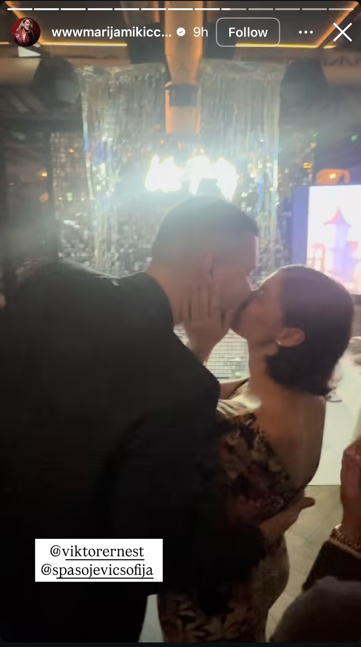 Lom na rođendanu Viktora Živojinovića: Lepa Brena zapevala sinu i bacila goste u trans 6 IMG 1450