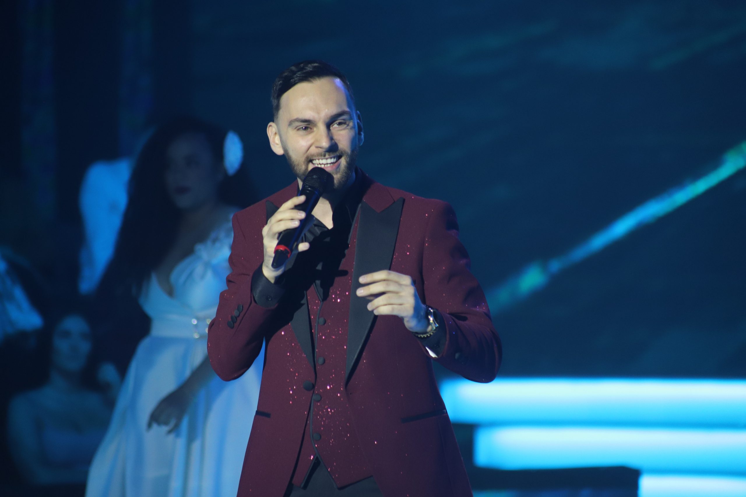 Kubanka pevala na španskom pa podbacila: Žiri povlačio glasove, nikome ništa nije bilo jasno (VIDEO) 6 IMG 2353