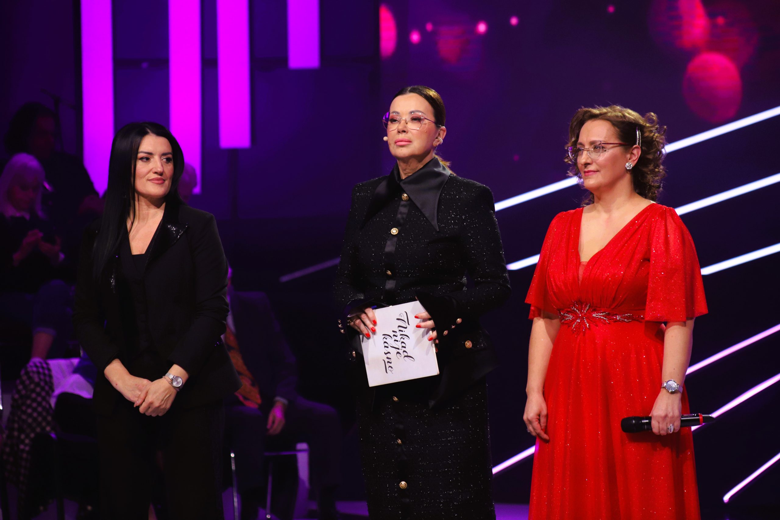 Kosovski ciklus u ''Nikad nije kasno'': Takmičarke podigle ceo studio na noge (VIDEO) 12 IMG 3895