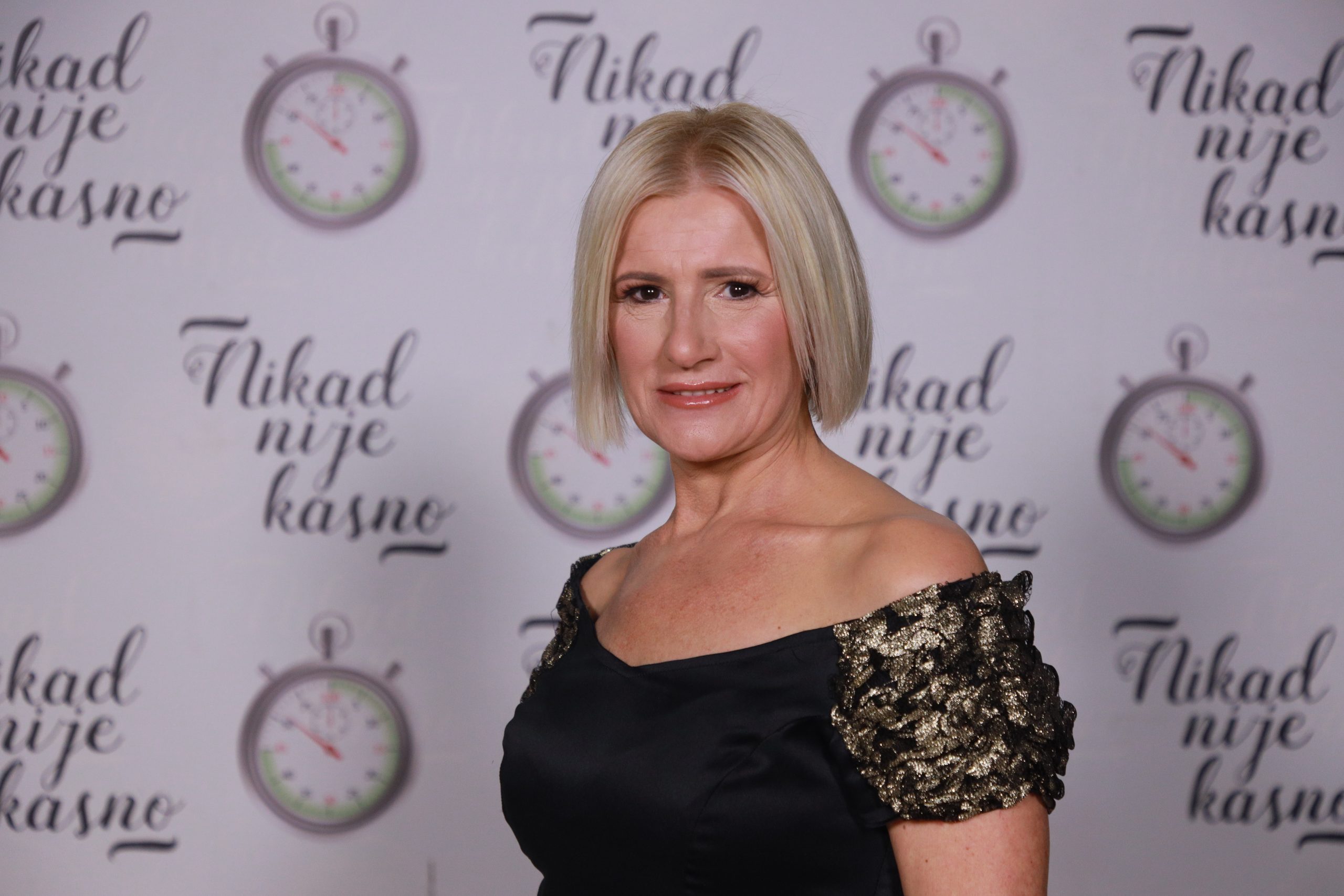 "Upamtila sam savet Milice Todorović": Monika Višnjić je ovako govorila pred baraž u emisiji "Nikad nije kasno" 8 LIDIJA RADE 52 GOD. JASTREBARSKO 13