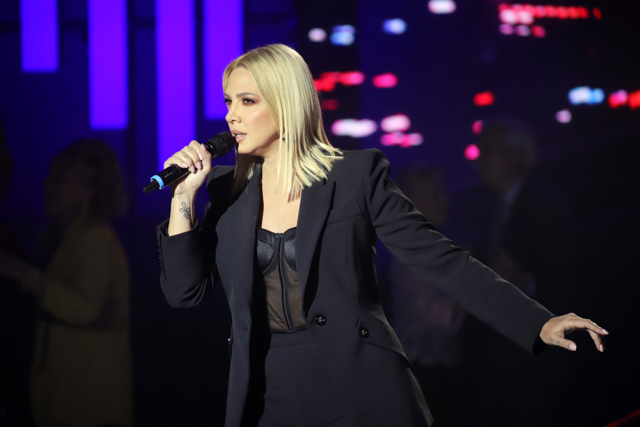 Milica Todorović progovorila o kolegama koje su joj nakon porođaja okrenule leđa: "Sa ljudske strane mi je krivo" 5 MILICA TODOROVIC NNK SNIMANJE 050222025 FOTO ELENA 48 ok
