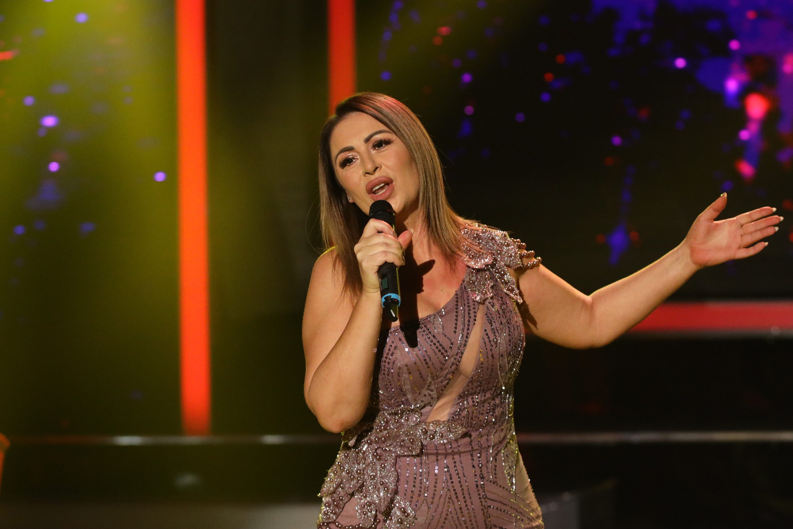 Selma Čavkić zaljubljena do ušiju: Pogledajte pevačicinu objavu koja je raznežila pratioce FOTO 6 SELMA CAVKIC GP SNIMANJE 18022025 FOTO MUNJA 23