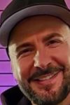 Jedini preživeli član grupe DNK nakon požara u diskoteci se oporavlja, evo u kakvom je stanju trenutno 3 Screenshot 2025 03 20 155101