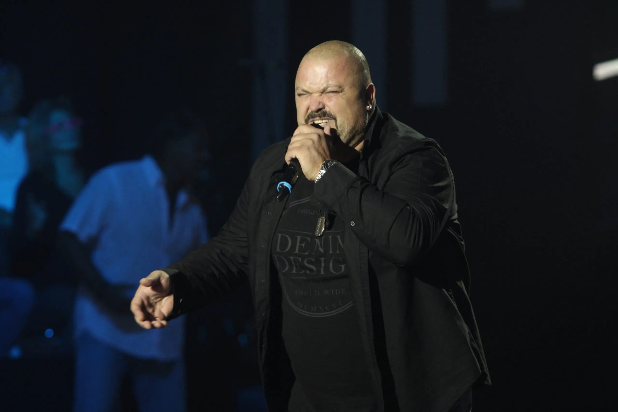 Arman Morankić snimio novu pesmu i izazvao posebno oduševljenje kod devojaka 9 image 12 14