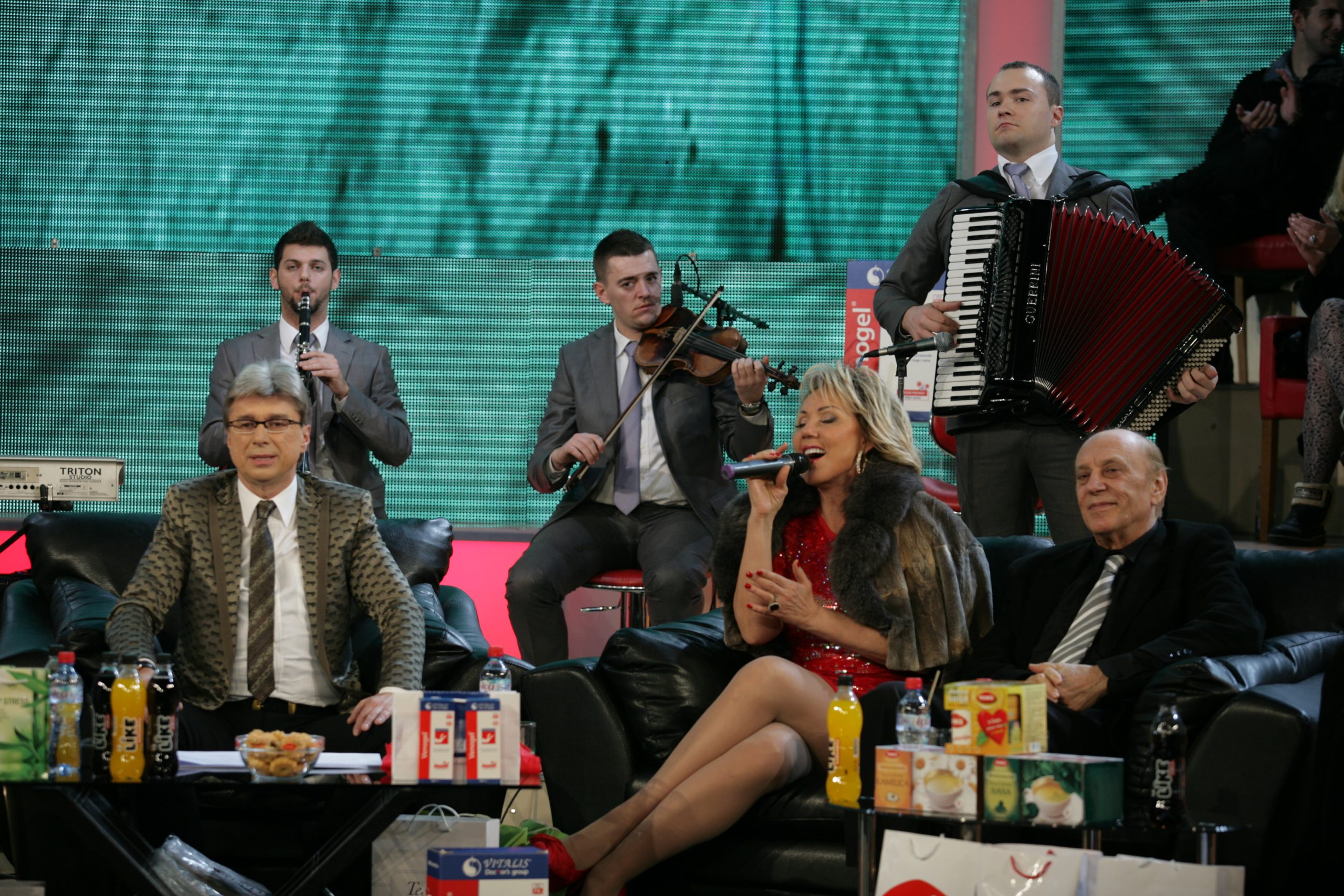 Ovu Breninu pesmu svi pevate, a ne znate da je komponovao Saša Popović (VIDEO) 7 narod pita sasa popovic foto munja 1