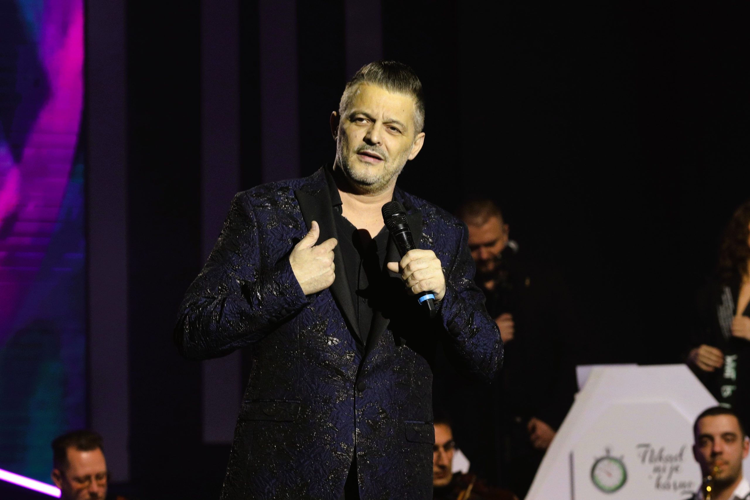 Miroslav Todosovski posvetio pesmu majci: "Otac je preminuo, toliko sam joj briga naneo" 6 0A0A0647