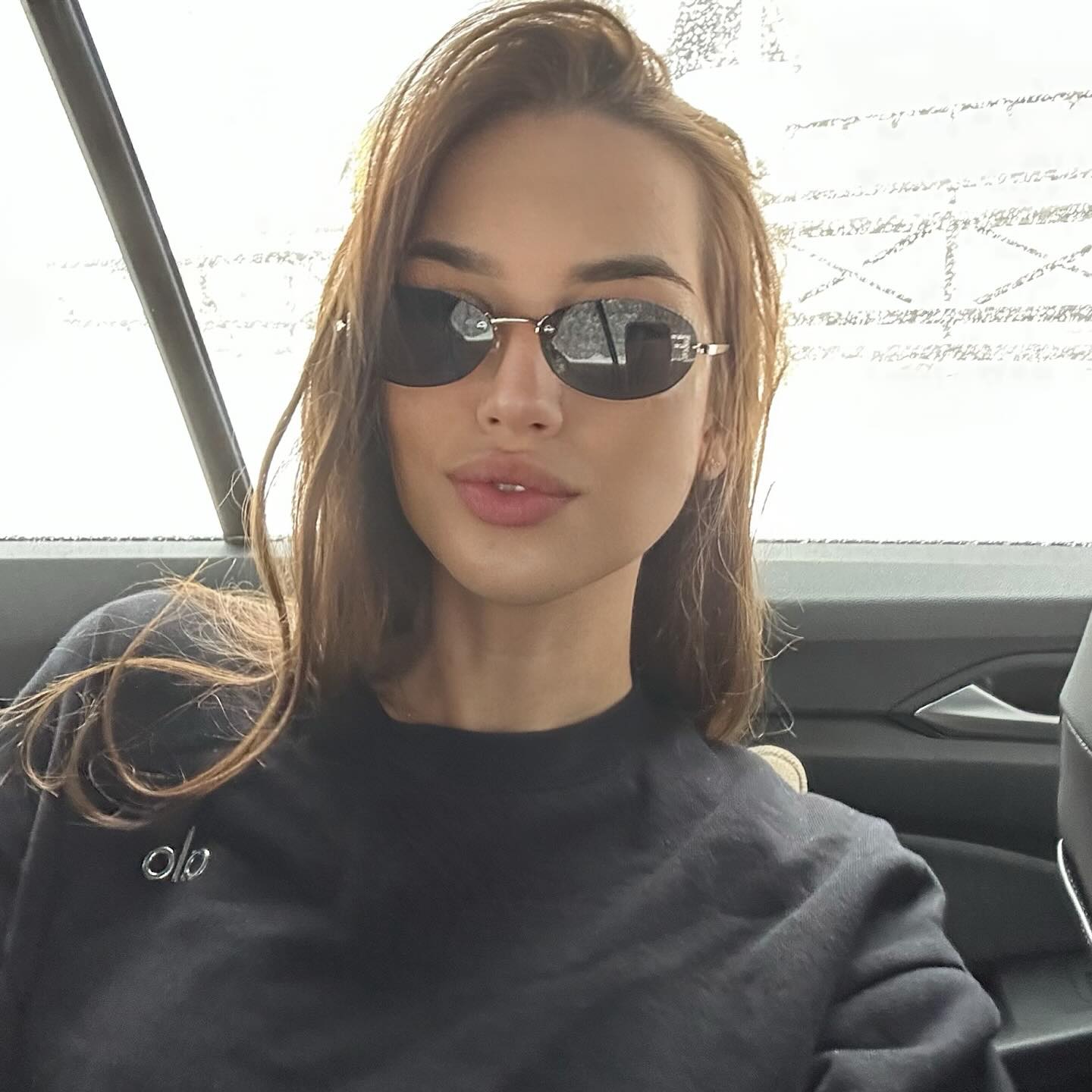 Ćerka Nataše Bekvalac je izrasla u ozbiljnu lepoticu, zbog komentara na njenoj poslednjoj objavi gore mreže FOTO 6 487772781 18061687709054801 8204687248168342918 n