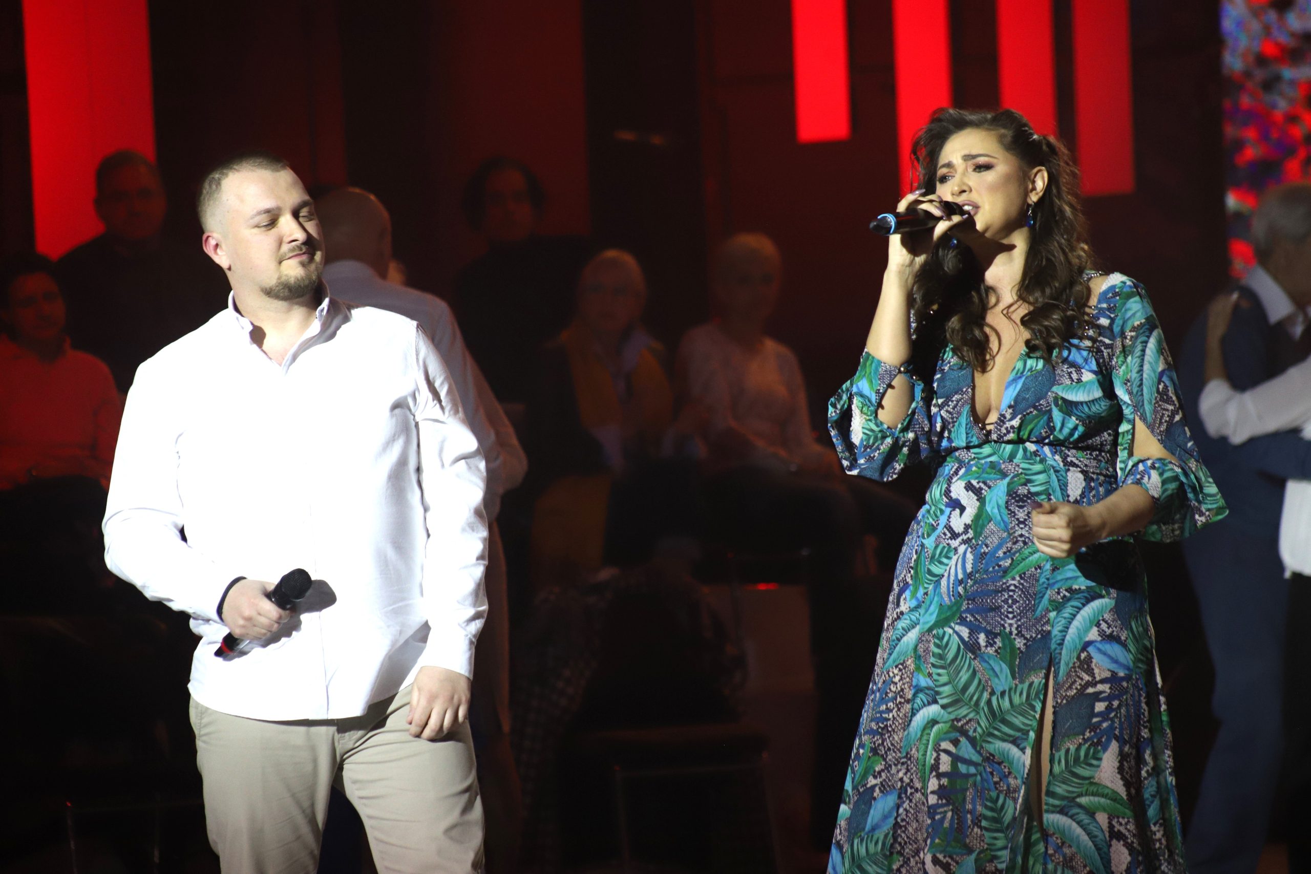 Drugačije od svega do sad: Evo kako zvuči Cecin hit u Oliverinoj izvedbi (VIDEO) 10 IMG 5105